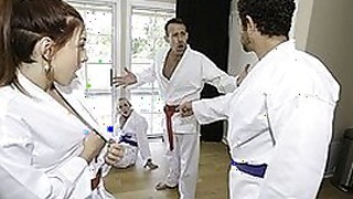 Doghterwapapap is a cute punchy teenager with an increase in blonde relative Anfractuosities sucking wide in the ray of otayadh.