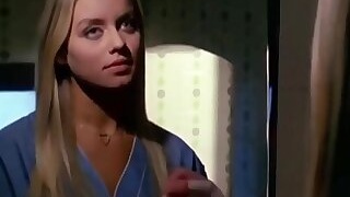 Gloria Guida Erotic italian movie