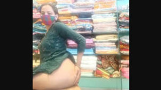 Aroused bhabhi flaunts her assets and intimate parts