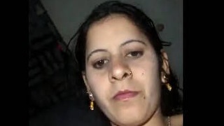 Desi wife with perky breasts and a tight body