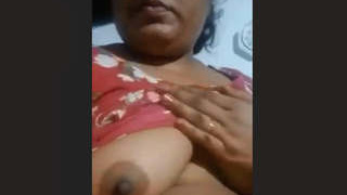 Newly added mature bhabi's self-recorded videos