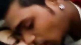 Pakistani sex video Karachi Desi cutie sucked big tits