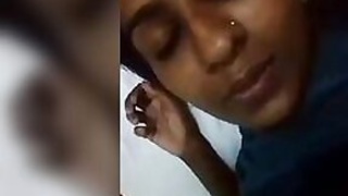 Couple Desi devours boobs and loves to fuck video