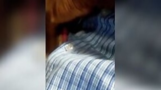 Eccentric man touches his XXX cock Desi Bhabha on a moving bus