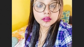 Married woman's close-up of her pussy during a sensual blowjob