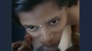Shilpa, the office assistant, gives a blowjob to her boss