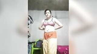 XXX adventures of beautiful Dehati Desi takes off her sari and even her bra