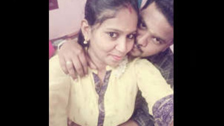 Married Indian woman misbehaves in personal video recording