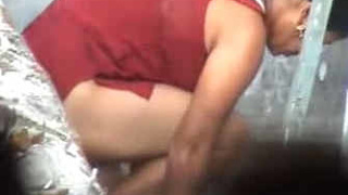 Desi delight in a steamy bath