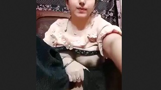 Sensual massage with beautiful women from Pakistan arouses desire