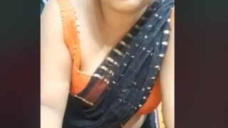 Indian housewife has passionate tango session with her lover in explicit video