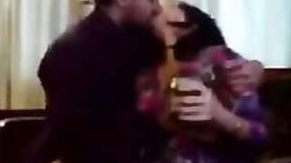 Guy Gets Oral Pleasure From His Horny Girlfriend