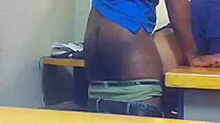 Mature Indian Girl Having Sex in the Office