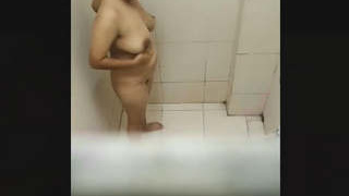 Secretly recorded video of Indian sister-in-law taking a bath