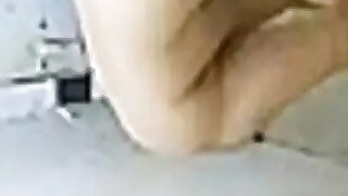 Khushbu Bhabhi is live-bathing with a jerk-off