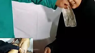 Afghan guy pays a Pashtun whore for her pussy