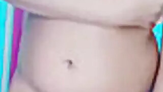 Sexy Indian girl jerks her tight pussy on camera for selfies