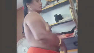 Indian aunt's nude photos exposed