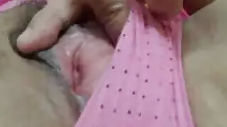 Indian lady shows off her mature pussy