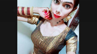 Desi beauty undresses for her boyfriend on video chat