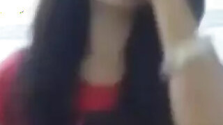 Beautiful teenage girl Shows boobs with clear sound in Hindi speaking