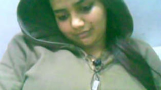 Zoya shares her Indian college life on webcam