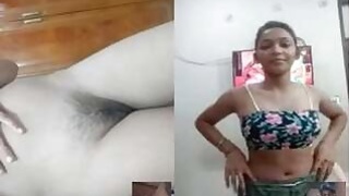 Pretty Indian Girl Desi Shows Her Naked Body to Lover on Video Call