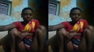 Bhabhi is showing her pussy