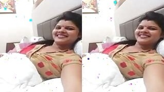 Sexy Bhabhi Fucking Her Lover